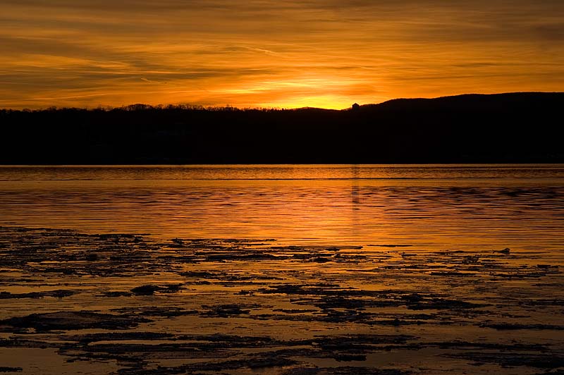 _HCC7823.jpg - Hudson River, Georges Island, NY